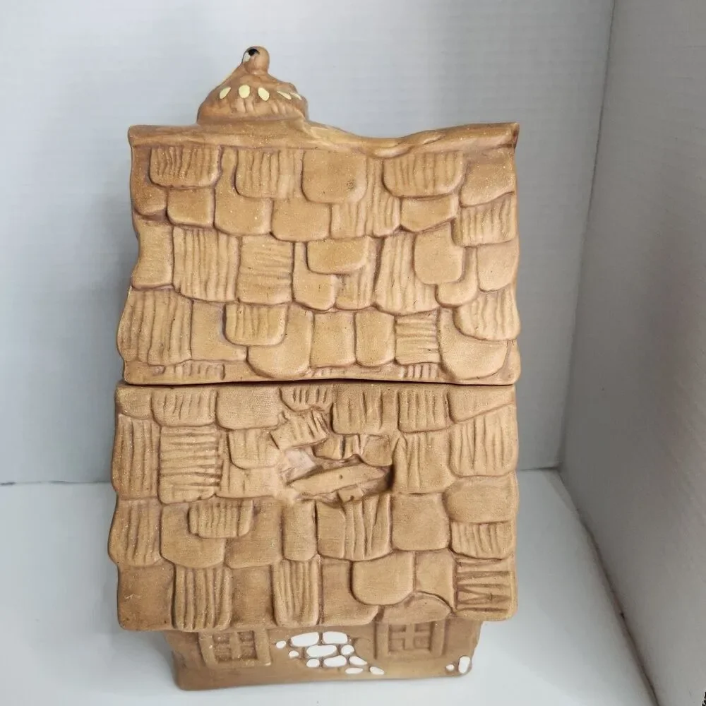 Vintage Twin Winton Cookie Jar 'Leaning Shack'. Hand Painted. 12